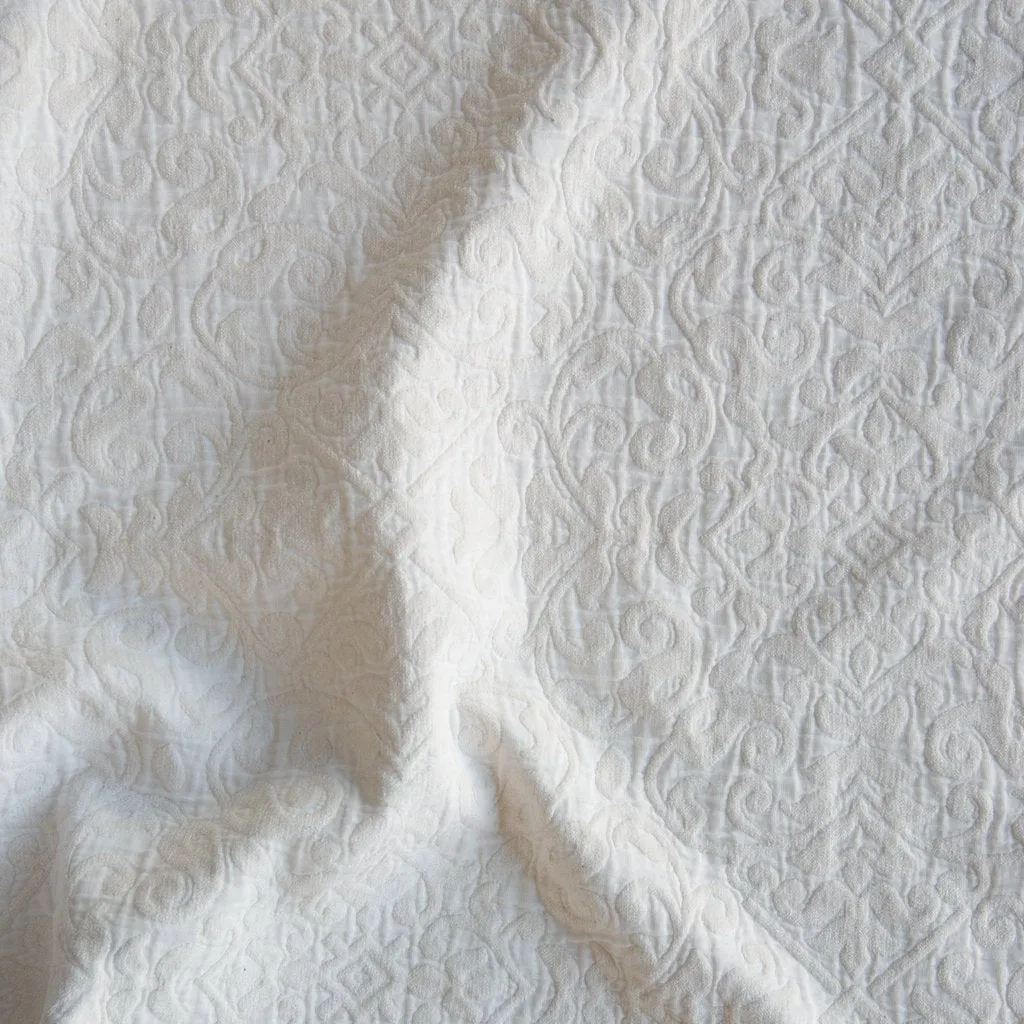 Vienna Coverlet - Winter White - King