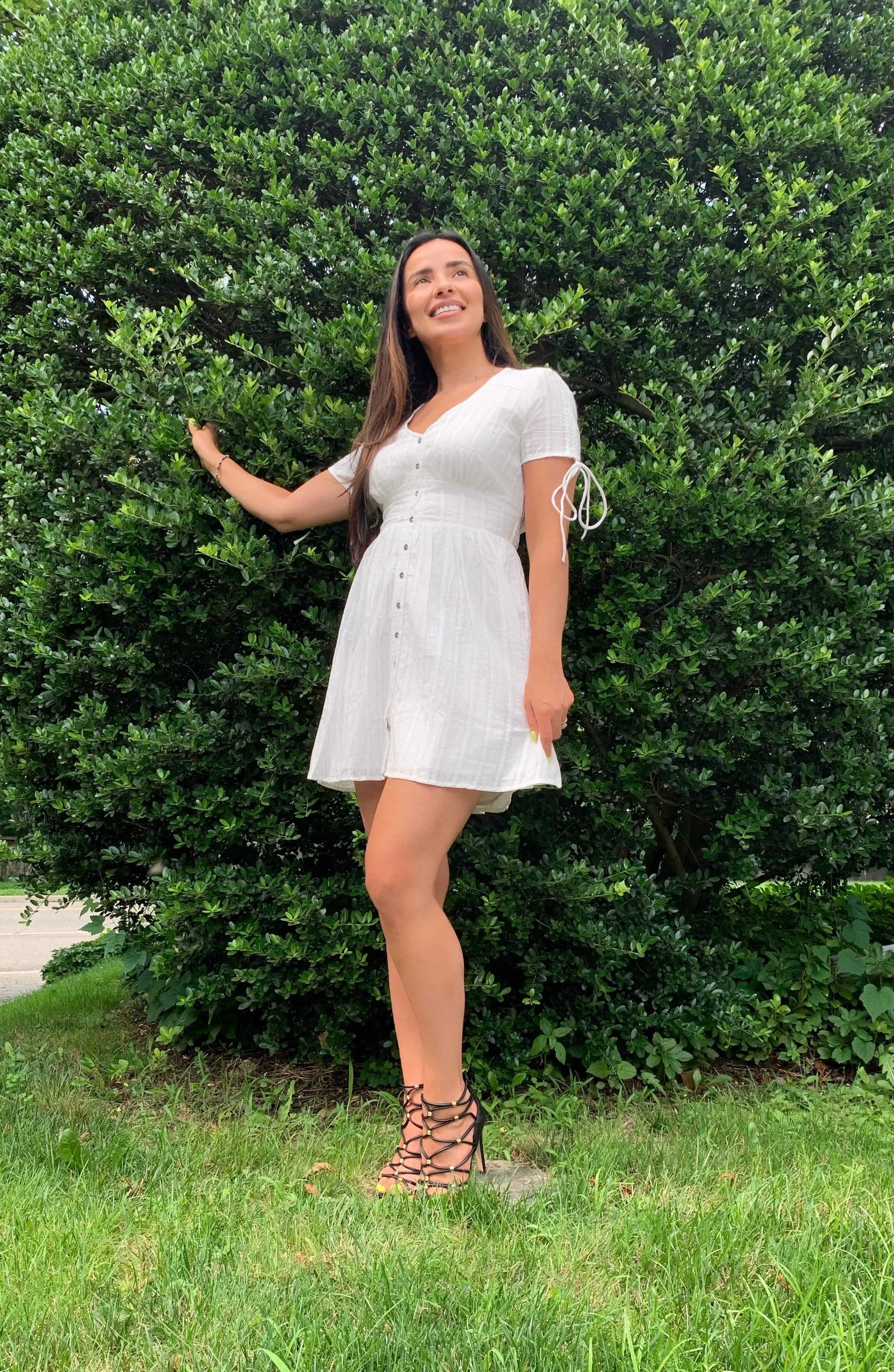 WHITNEY DRESS (WHITE)