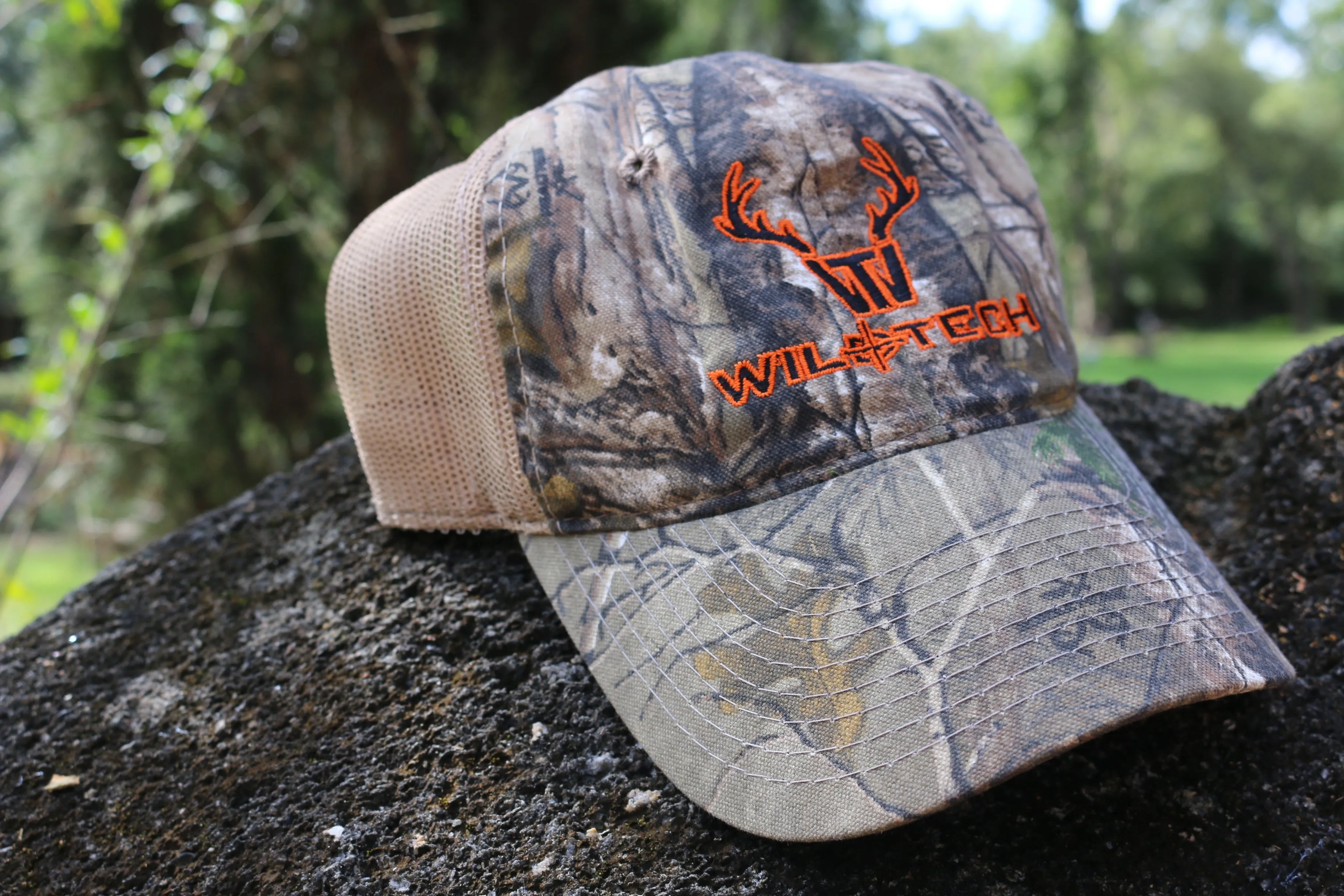 Wild Tech Camouflage Mesh Back Cap-Realtree Tan