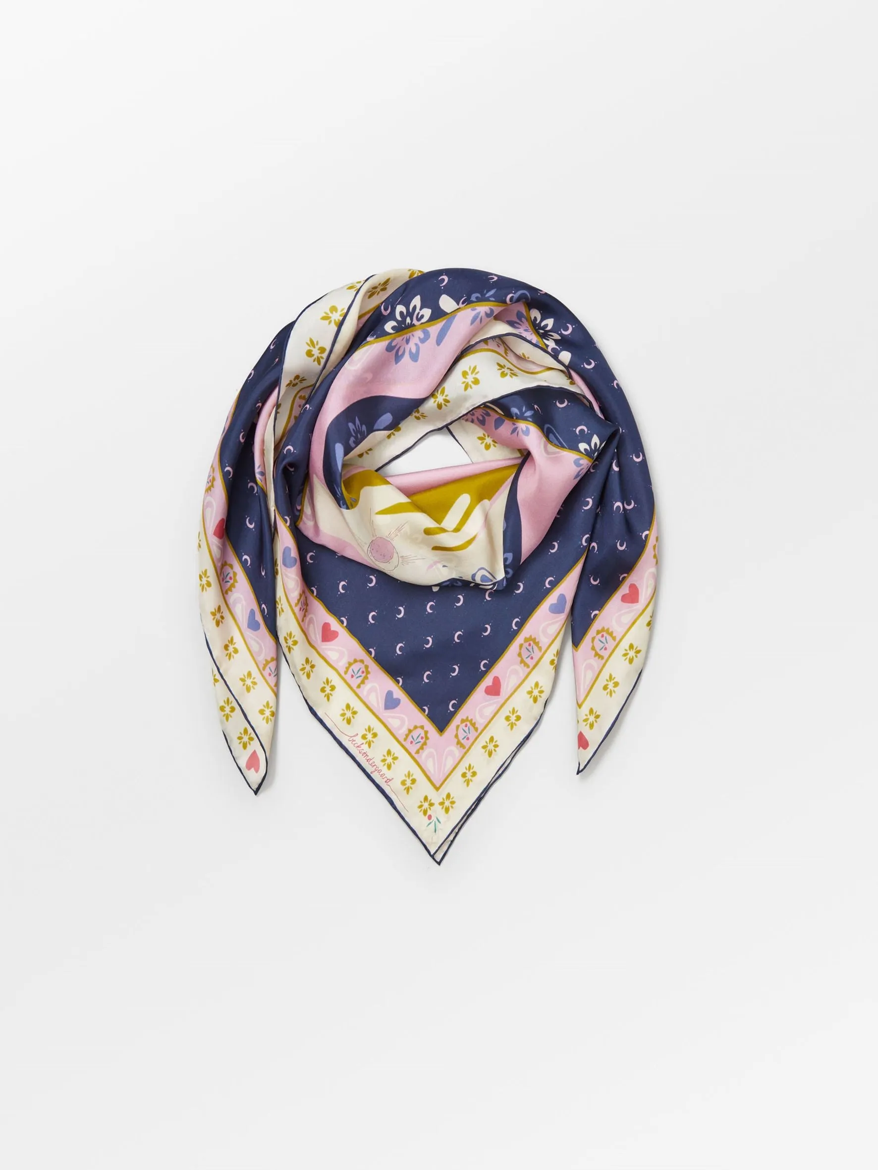 Winifred Sia Scarf