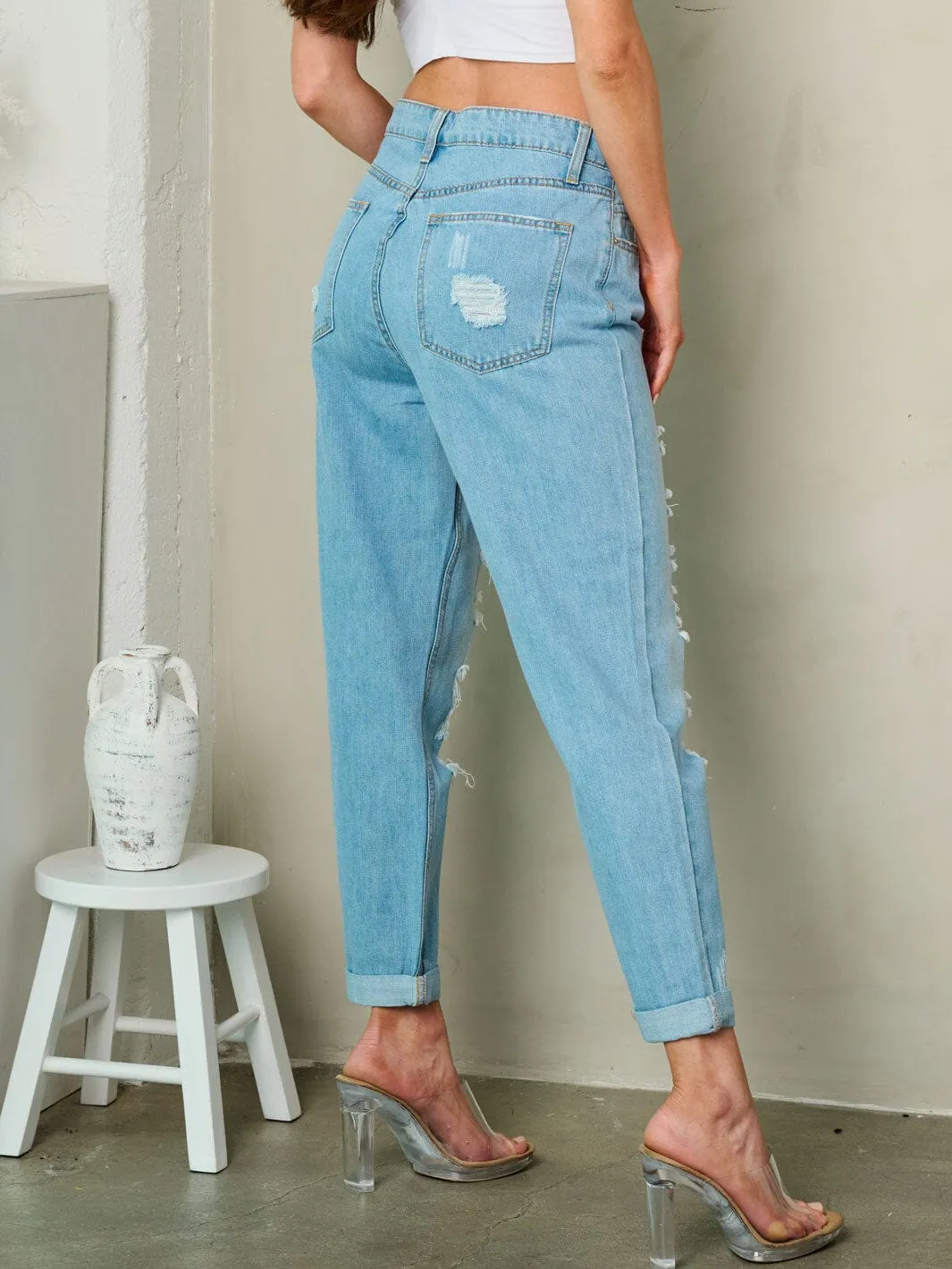 WOMEN'S BUTTON CLOSURE DISTRESSED DENIM JEANS PANTS
