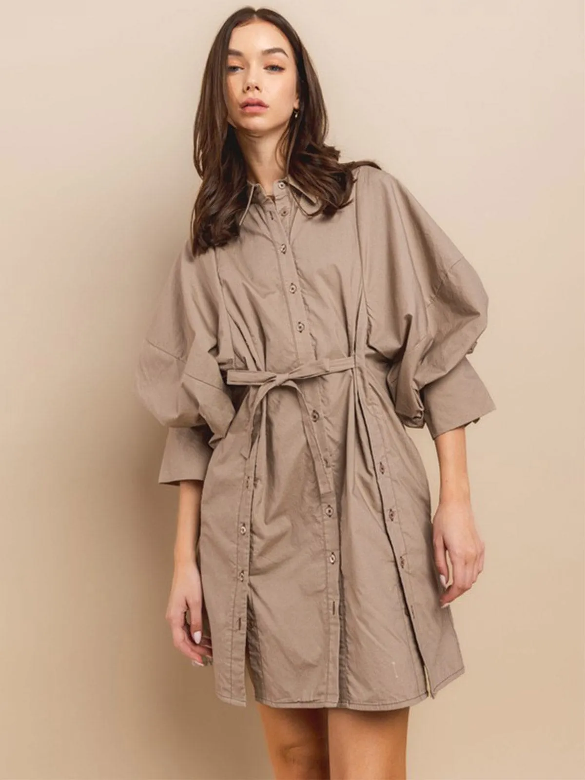 WOMEN'S LONG RUCHED SLEEVE BUTTON UP SELF TIE MINI DRESS